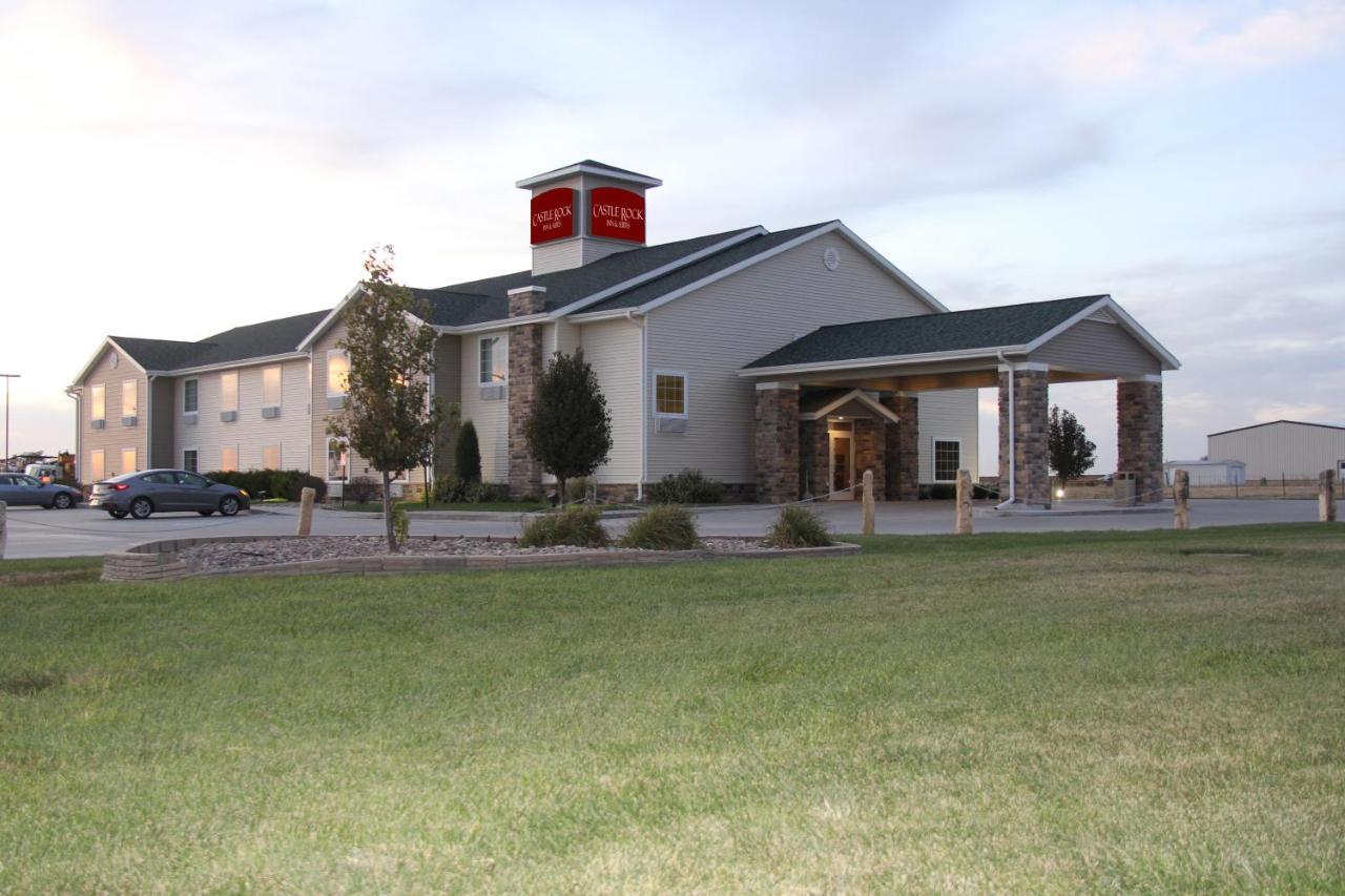 Castle Rock Inn & Suites - Quinter 외부 사진